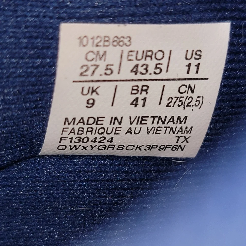 Asics product description